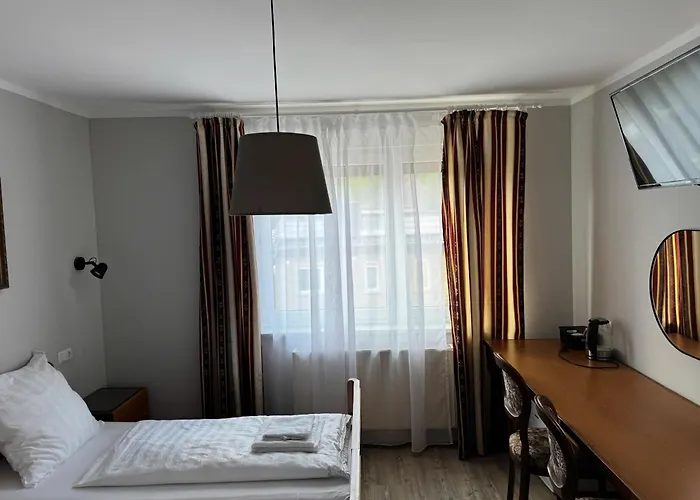 Asiatisches Gæstehus Braunsbedra