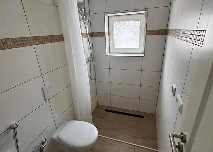 Asiatisches Gæstehus Braunsbedra